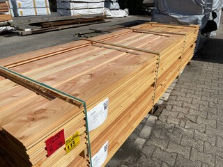Ca. 76x Douglas Wisselsponning/Halfhoutsrabat, 18x190mm, lengte 400cm